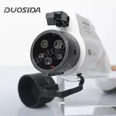 32A with 7-meter cable IEC SAE J1772 charging plug